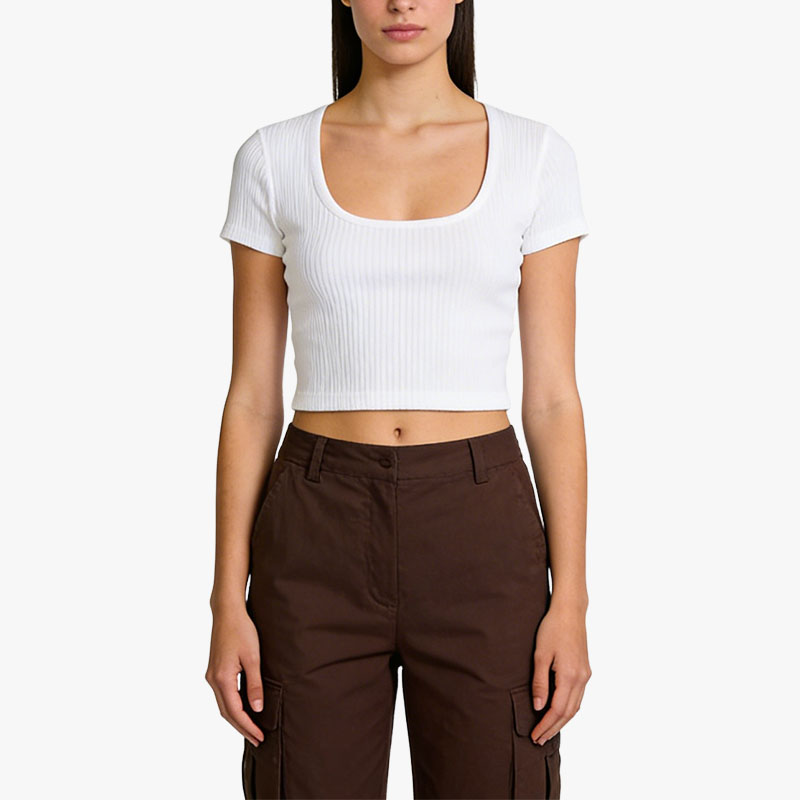 womens-minimalist-fitted-t-shirts